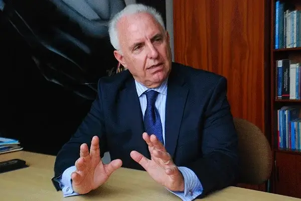 LUIS SOLARI ELECCIONES (1)