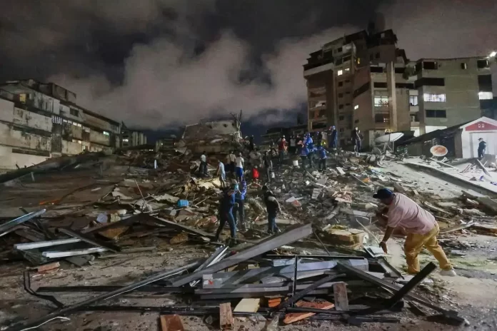 doble-terremoto-sacude-venezuela-y-deja-decenas-de-muertos-y-cientos-de-heridos_dfc3b5a4_260625081311_1280x853